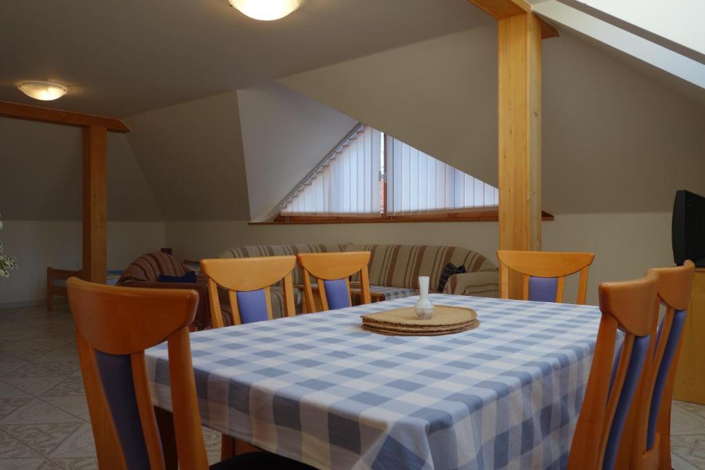 Apartmany Arnika Horní Planá Bagian luar foto